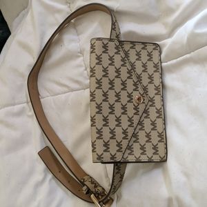 Mk wallet belt